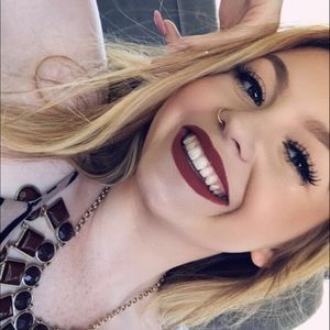 Meet your Posher, Lindsey